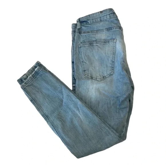 Zara distressed Jeans light‎ wash size 32 EUC - Picture 3 of 12